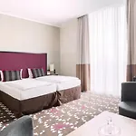 Hotel Moa 4*