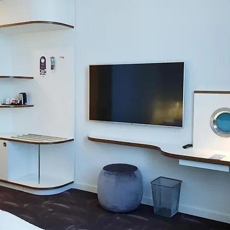 Hotel Mercure Moa 4*